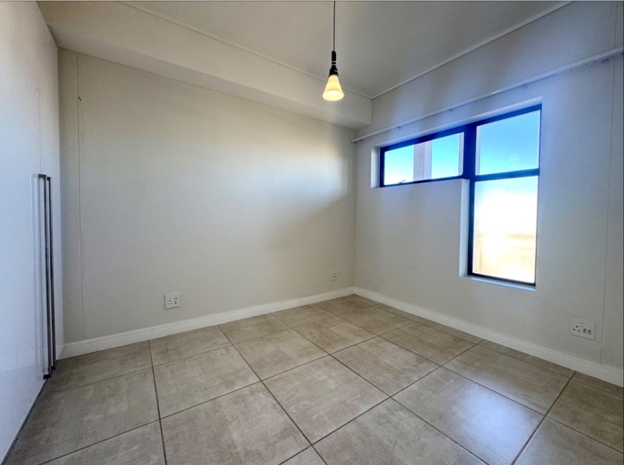 To Let 1 Bedroom Property for Rent in Paardevlei Western Cape